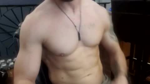 chrisfroom online show from November 22, 2025, 10:42 pm