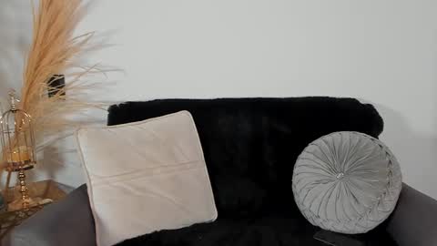 Snapshot of chrishell_ chatting on November 28, 2025, 1:19 am Chrishell online show from November 28, 2025, 1:19 am