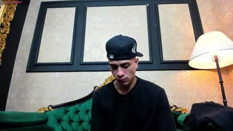 Chris online show from October 28, 2025, 11:14 am