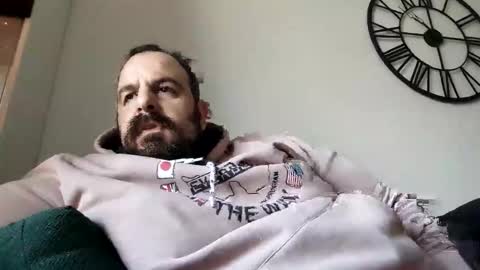 Snapshot of chrisole chatting on December 2, 2025, 8:52 am chris ole online show from December 2, 2025, 8:52 am