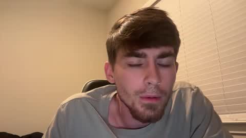 Snapshot of chrisoncam01 chatting on October 1, 2025, 1:11 am chrisoncam01 online show from October 1, 2025, 1:11 am