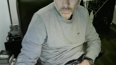 chrisprngr online show from May 13, 2026, 4:15 pm