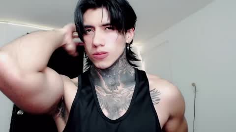 CHRIS  INDEPENT MODEL online show from February 18, 2025, 6:48 am