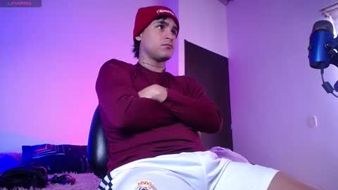 Christian Wang online show from October 27, 2025, 6:45 pm