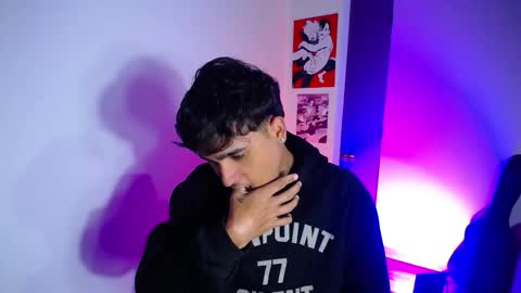 Snapshot of chriss_wg_ chatting on February 23, 2026, 12:13 pm Christian Wang online show from February 23, 2026, 12:13 pm