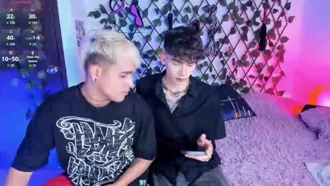 Snapshot of chriss_wg_ chatting on March 29, 2026, 12:10 am Christian Wang online show from March 29, 2026, 12:10 am