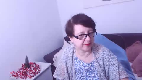 Christa online show from December 29, 2024, 1:38 pm