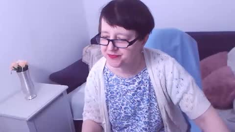 Christa online show from March 2, 2025, 7:23 pm