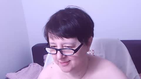 Christa online show from April 10, 2026, 12:16 am