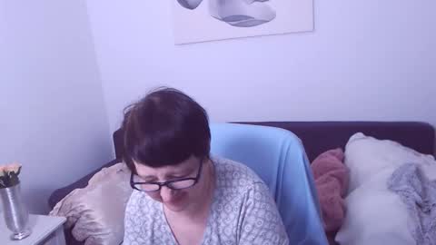 Snapshot of christarose chatting on April 18, 2026, 7:29 pm Christa online show from April 18, 2026, 7:29 pm