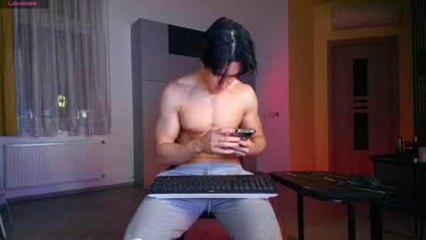 Snapshot of christianlevine_ chatting on May 13, 2026, 8:27 pm UPVOTE ME ------ ILL DO SOMETHING FOR FREE online show from May 13, 2026, 8:27 pm