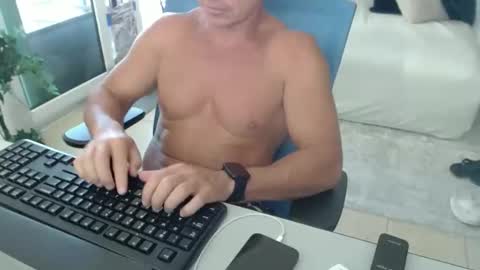 Michael USA online show from April 23, 2026, 4:42 pm