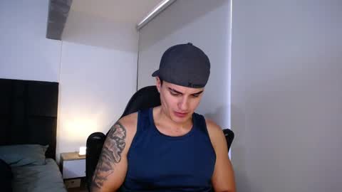 Snapshot of christianvalenzia chatting on March 10, 2026, 1:05 pm Christian online show from March 10, 2026, 1:05 pm
