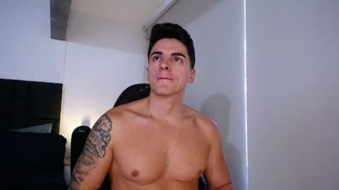 Snapshot of christianvalenzia chatting on April 18, 2026, 1:37 pm Christian online show from April 18, 2026, 1:37 pm