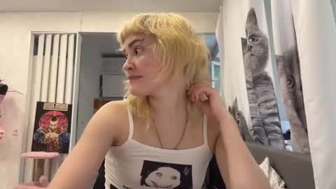 Snapshot of christiechorney chatting on June 15, 2026, 11:23 am christiechorney online show from June 15, 2026, 11:23 am