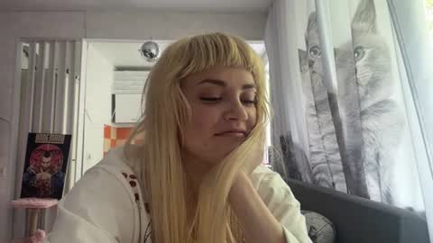 Snapshot of christiechorney chatting on June 21, 2026, 1:03 pm christiechorney online show from June 21, 2026, 1:03 pm