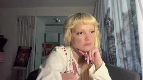Snapshot of christiechorney chatting on June 25, 2026, 11:04 am christiechorney online show from June 25, 2026, 11:04 am