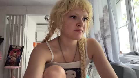 Snapshot of christiechorney chatting on July 17, 2026, 9:05 am christiechorney online show from July 17, 2026, 9:05 am