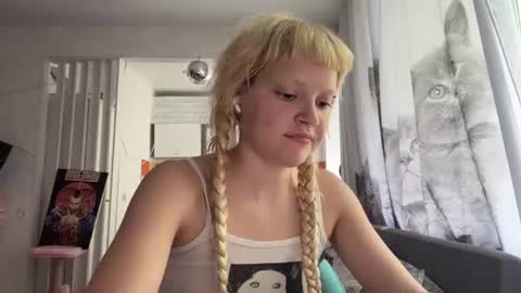 Snapshot of christiechorney chatting on July 24, 2026, 9:07 am christiechorney online show from July 24, 2026, 9:07 am