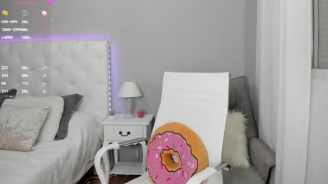 Christie online show from December 3, 2024, 9:01 pm