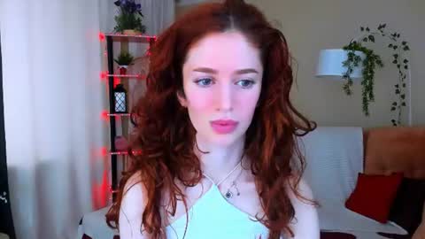 Snapshot of christinaconteeree chatting on July 5, 2026, 4:19 am christinaconteeree online show from July 5, 2026, 4:19 am