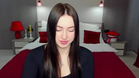 Snapshot of christinaflorence chatting on June 15, 2026, 6:48 am Christina Florence online show from June 15, 2026, 6:48 am