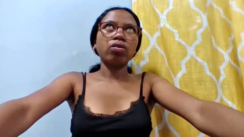 christinah262488 online show from March 15, 2026, 2:56 pm