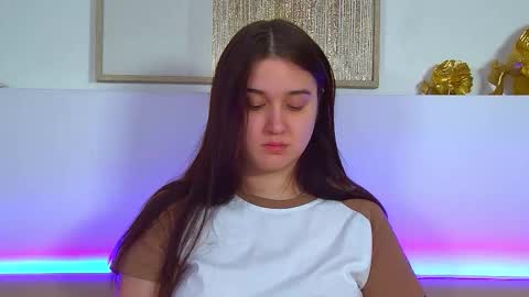 Christina online show from March 6, 2026, 7:38 am