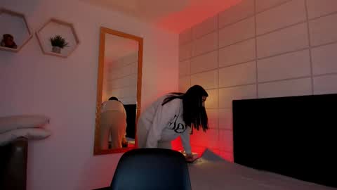 Christine  online show from February 9, 2026, 12:20 pm