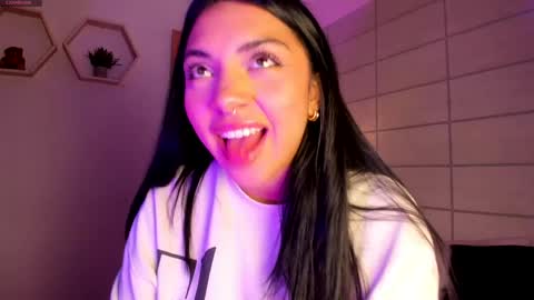 Christine  online show from May 25, 2026, 12:00 pm