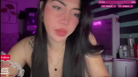 christine online show from October 21, 2025, 10:43 pm