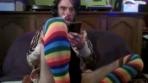 Chris online show from October 27, 2025, 4:22 pm