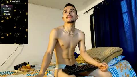 Snapshot of christopher__vans chatting on May 4, 2026, 11:06 am CHRISTOPHER online show from May 4, 2026, 11:06 am