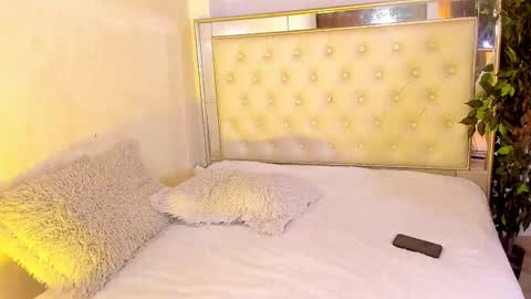 Snapshot of christopher_hunter chatting on February 1, 2026, 4:33 am Chrisopher Hunter online show from February 1, 2026, 4:33 am