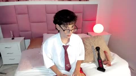 Snapshot of christopher_robin4 chatting on June 26, 2026, 7:29 pm Chris online show from June 26, 2026, 7:29 pm