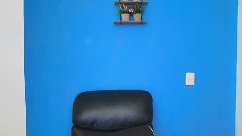 Snapshot of christopher_w chatting on January 20, 2025, 1:50 am Christopher online show from January 20, 2025, 1:50 am