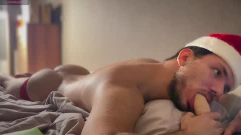 Snapshot of christophertan chatting on December 10, 2024, 1:22 pm Christopher online show from December 10, 2024, 1:22 pm