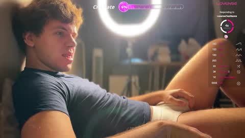 Snapshot of christophertan chatting on November 17, 2025, 9:04 am Christopher online show from November 17, 2025, 9:04 am