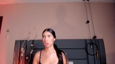 Snapshot of christy_seaa chatting on February 18, 2025, 6:15 pm Christy online show from February 18, 2025, 6:15 pm