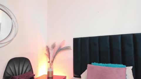 Snapshot of christy_seaa chatting on October 16, 2025, 6:31 pm Christy online show from October 16, 2025, 6:31 pm