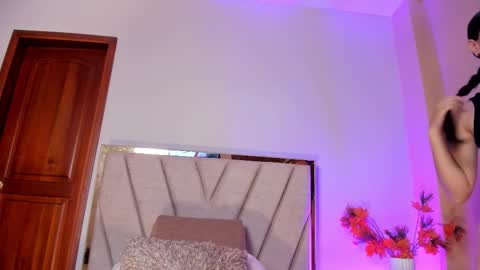 Snapshot of christy_seaa chatting on November 6, 2025, 6:42 pm Christy online show from November 6, 2025, 6:42 pm