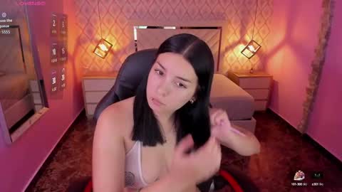 Snapshot of christy_teigen chatting on September 29, 2025, 7:19 pm CHRISTY online show from September 29, 2025, 7:19 pm