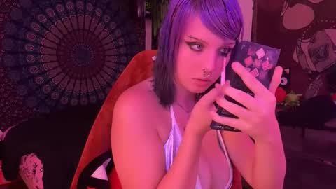 chromeheartzz online show from March 24, 2026, 3:33 am