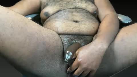 Snapshot of chubblkuncut7 chatting on December 24, 2024, 4:08 pm uncut chubby ebony blackdick online show from December 24, 2024, 4:08 pm