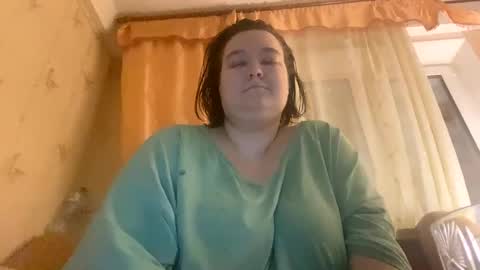 Snapshot of chubby__katie_ chatting on January 2, 2025, 2:11 am Kat online show from January 2, 2025, 2:11 am