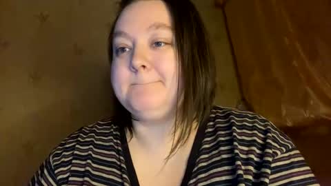 Snapshot of chubby__katie_ chatting on February 7, 2025, 2:19 am Kat online show from February 7, 2025, 2:19 am