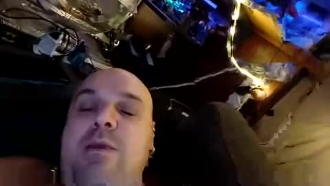 chubbyman40 online show from February 2, 2026, 6:28 pm