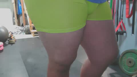 Snapshot of chubbytuna chatting on February 9, 2025, 5:43 pm Chubbypumper online show from February 9, 2025, 5:43 pm