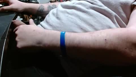 chubbyuncut5 online show from March 24, 2026, 3:33 am