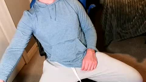 chuck online show from November 5, 2025, 4:12 am